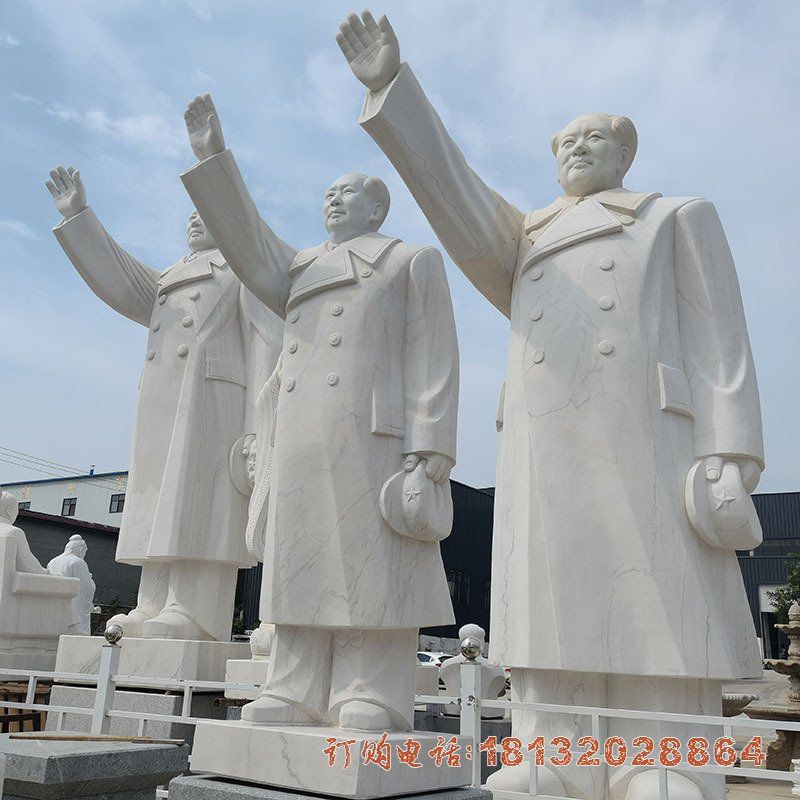 景区大型挥手毛主席石雕