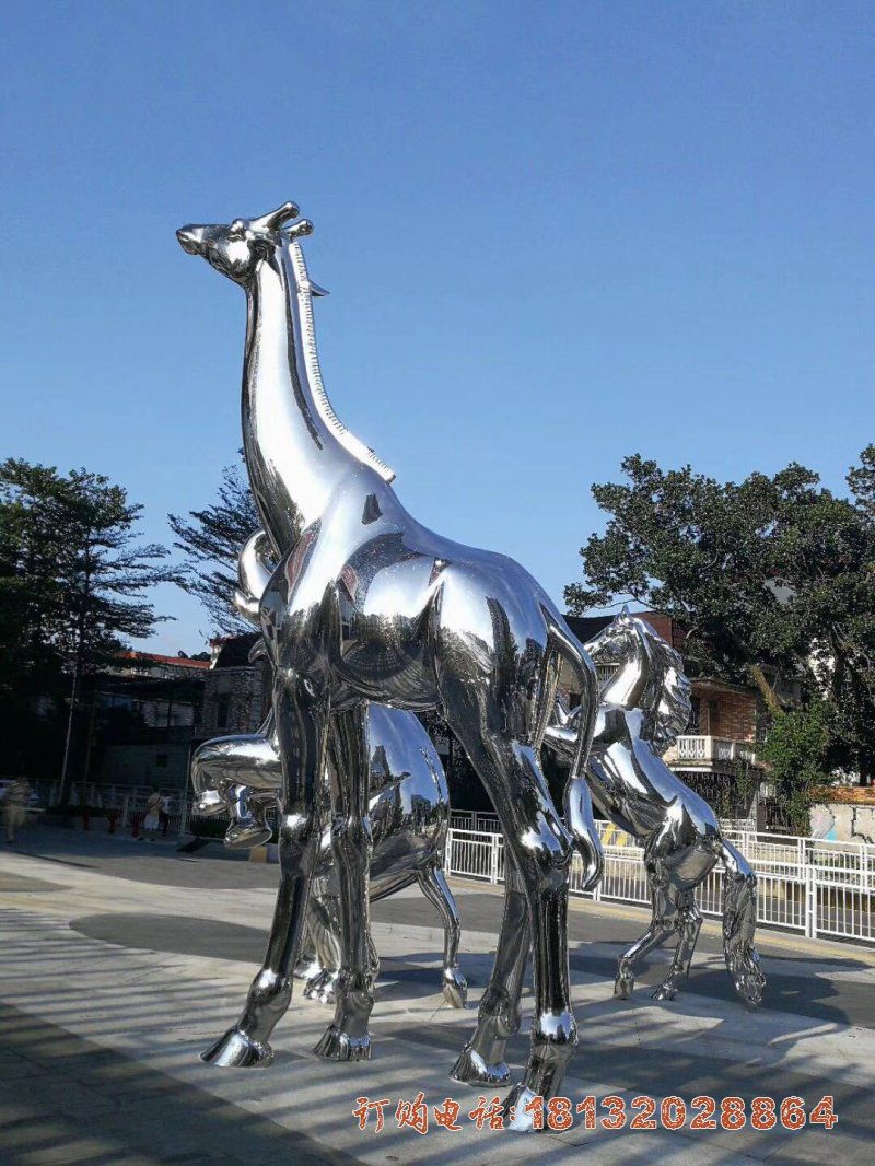 公园不锈钢镜面长颈鹿雕塑