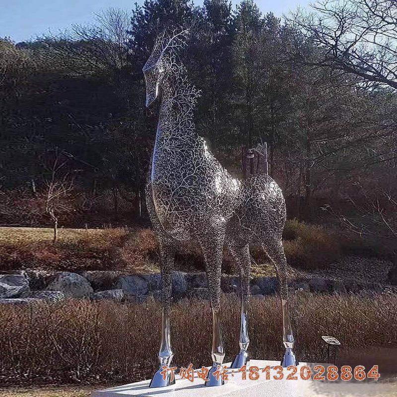 不锈钢镂空大型抽象麋鹿雕塑