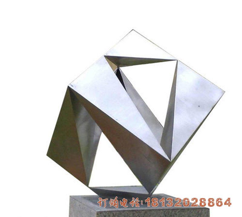 公园不锈钢镂空正方体雕塑