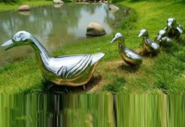 公园不锈钢动物鸭子雕塑
