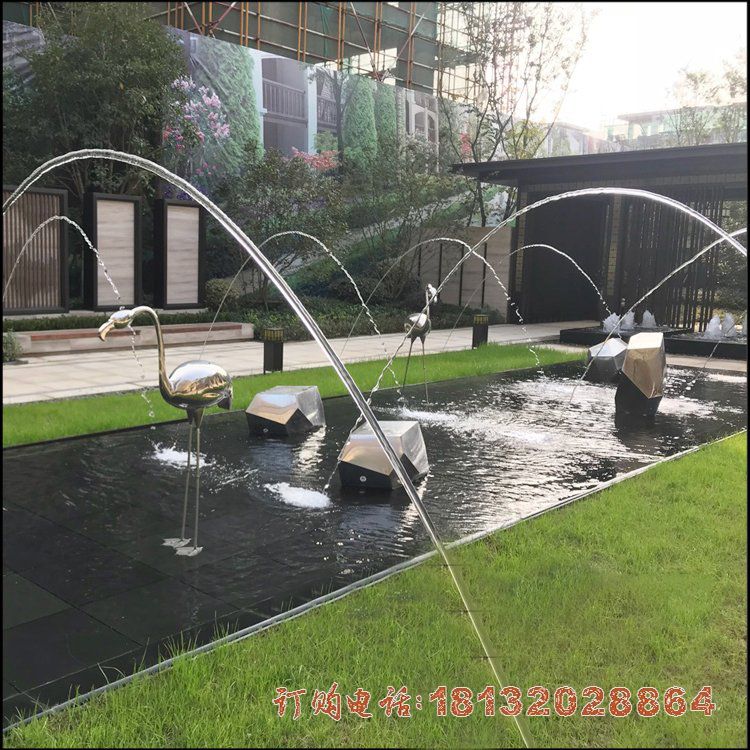 小区不锈钢水景火烈鸟雕塑