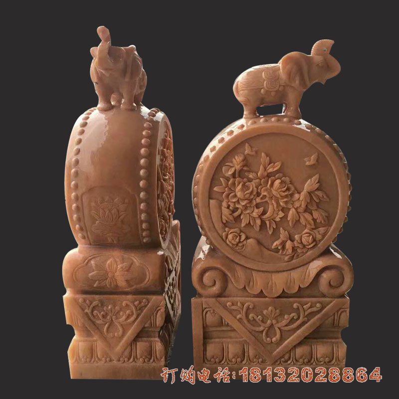 晚霞红门口大象石门墩