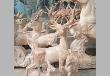 公园动物梅花鹿石雕