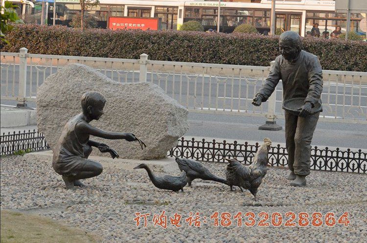民俗主题喂鸡人物铜雕