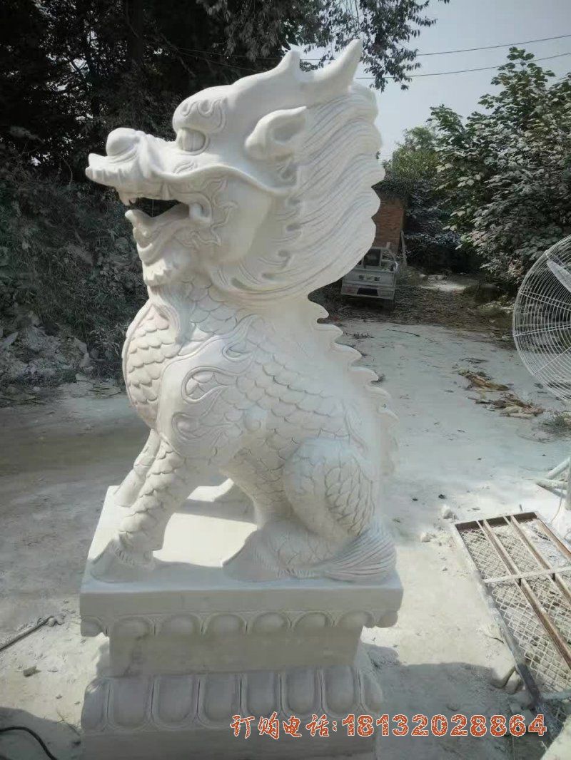 汉白玉麒麟雕塑