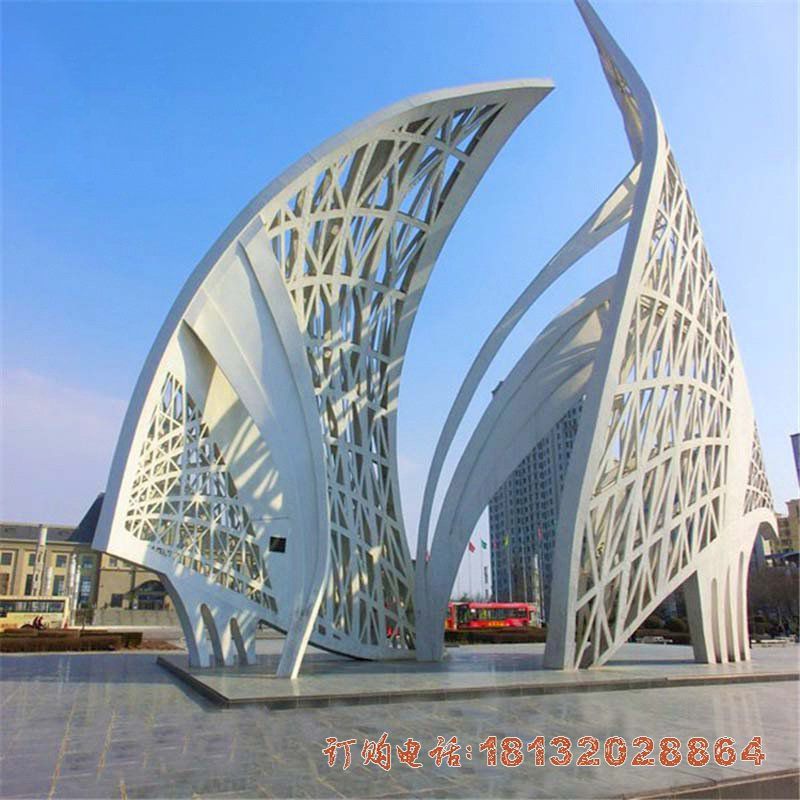 不锈钢镂空鱼造型雕塑