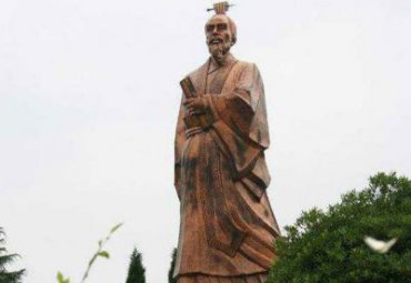 湖南某公园古代名人管仲石雕案例