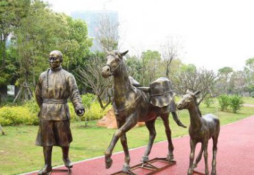 四川某公园茶马古道人物铜雕项目